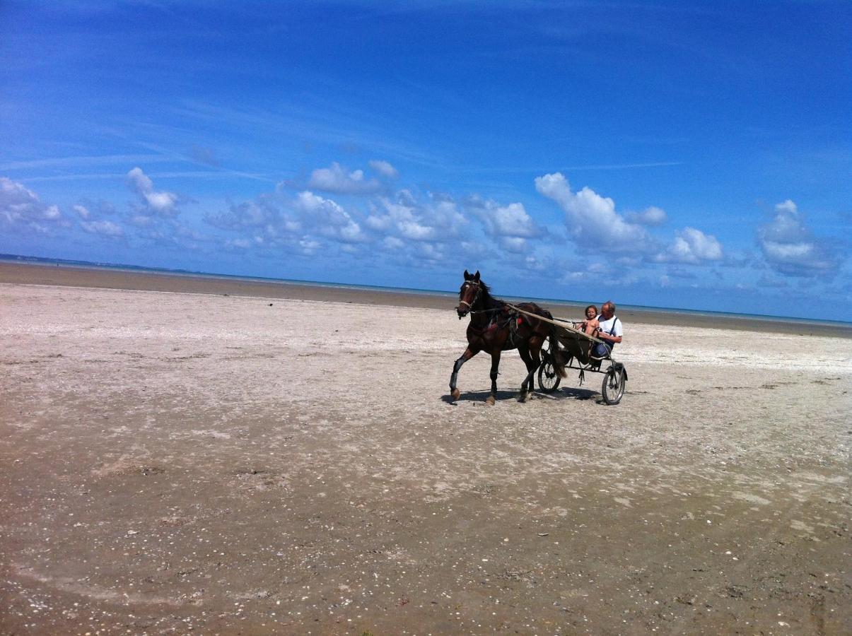 Gite Aristide Mont Saint Michel Sacey 部屋 写真